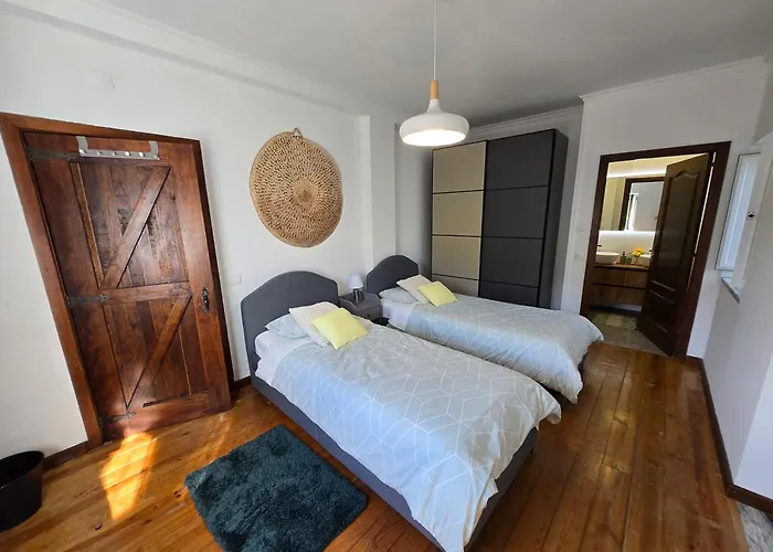 Quinta Do Rio Alva And Glamping Lodges