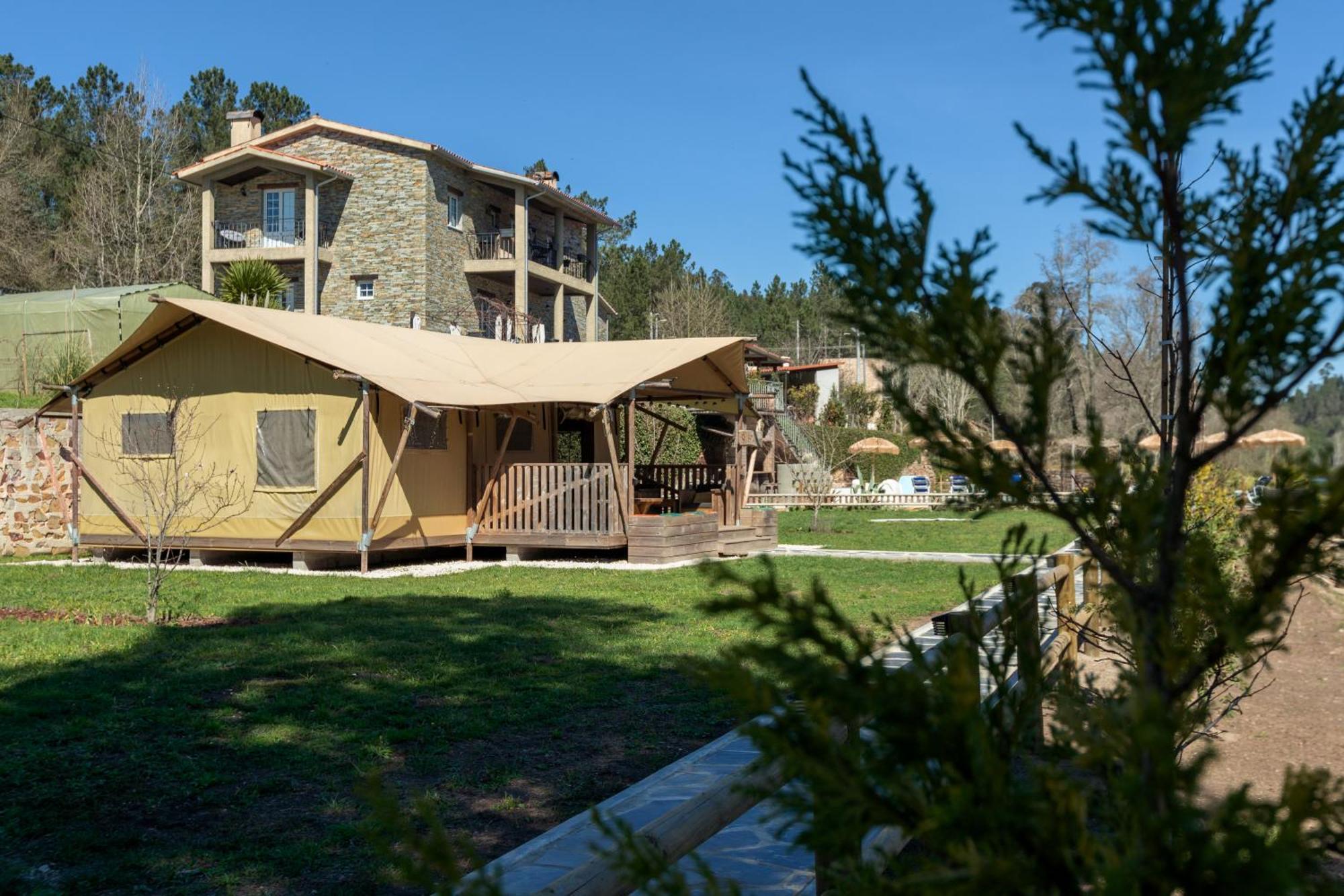 Quinta Do Rio Alva And Glamping * Mouronho