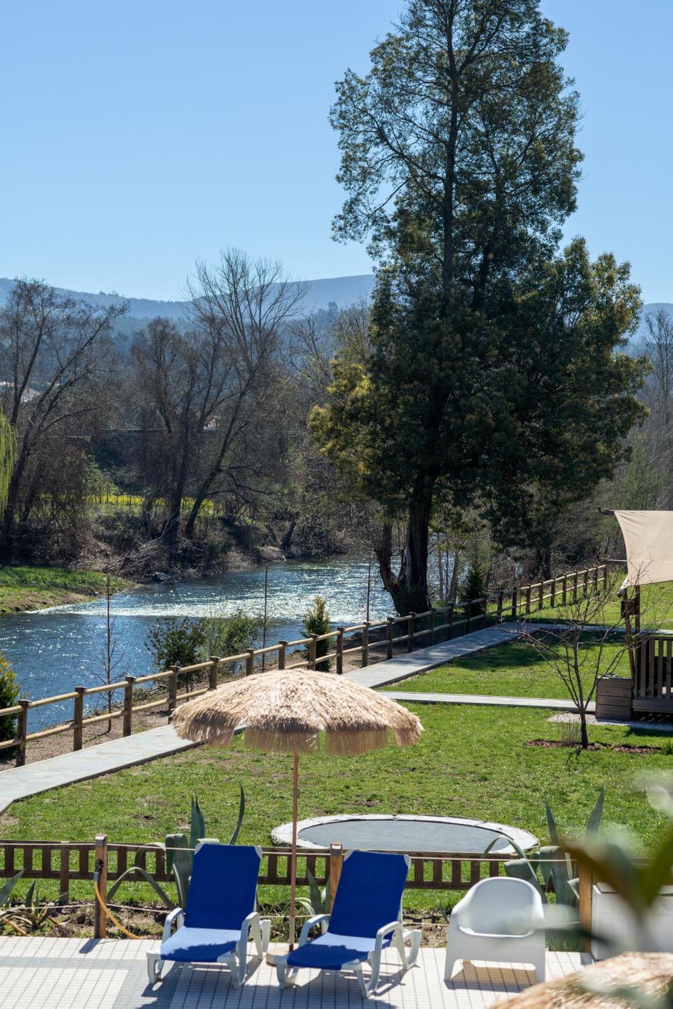 Holiday home Quinta Do Rio Alva And Glamping *